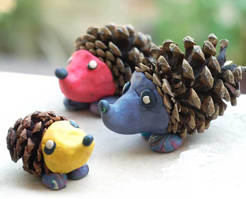Ёжик из шишек - Поделки из природного материала , Осень, для детей от 7 лет | HandCraftGuide